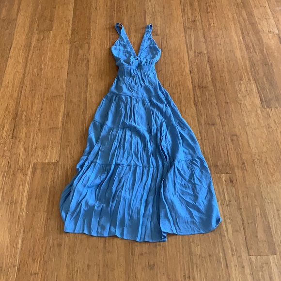 • Blue Maxi Dress • - Picture 2 of 9